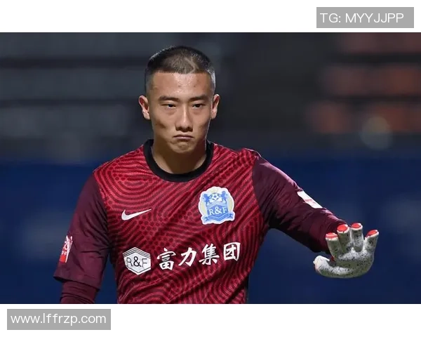 广州街舞队防守策略深度分析与战术解读 广州街舞队防守策略深度分析与战术解读